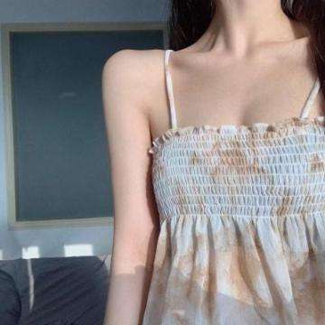 副市长暗访便民中心 工作人员戴耳机听歌当天被辞